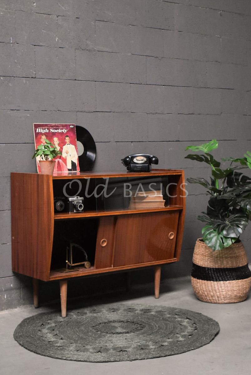 Vintage kast, naturel, materiaal hout
